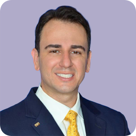 Alexander  Hernandez